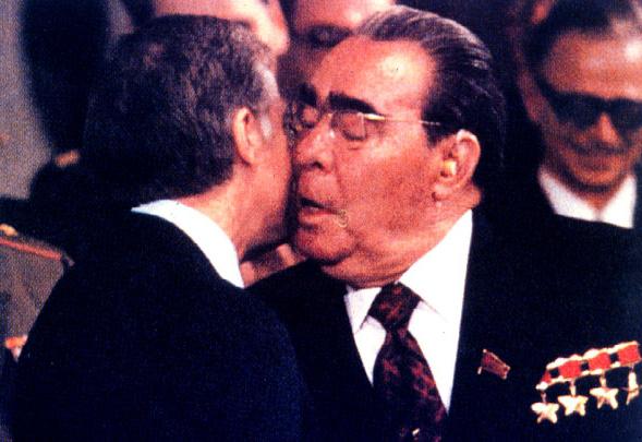 Brezhnev Kiss fotó
